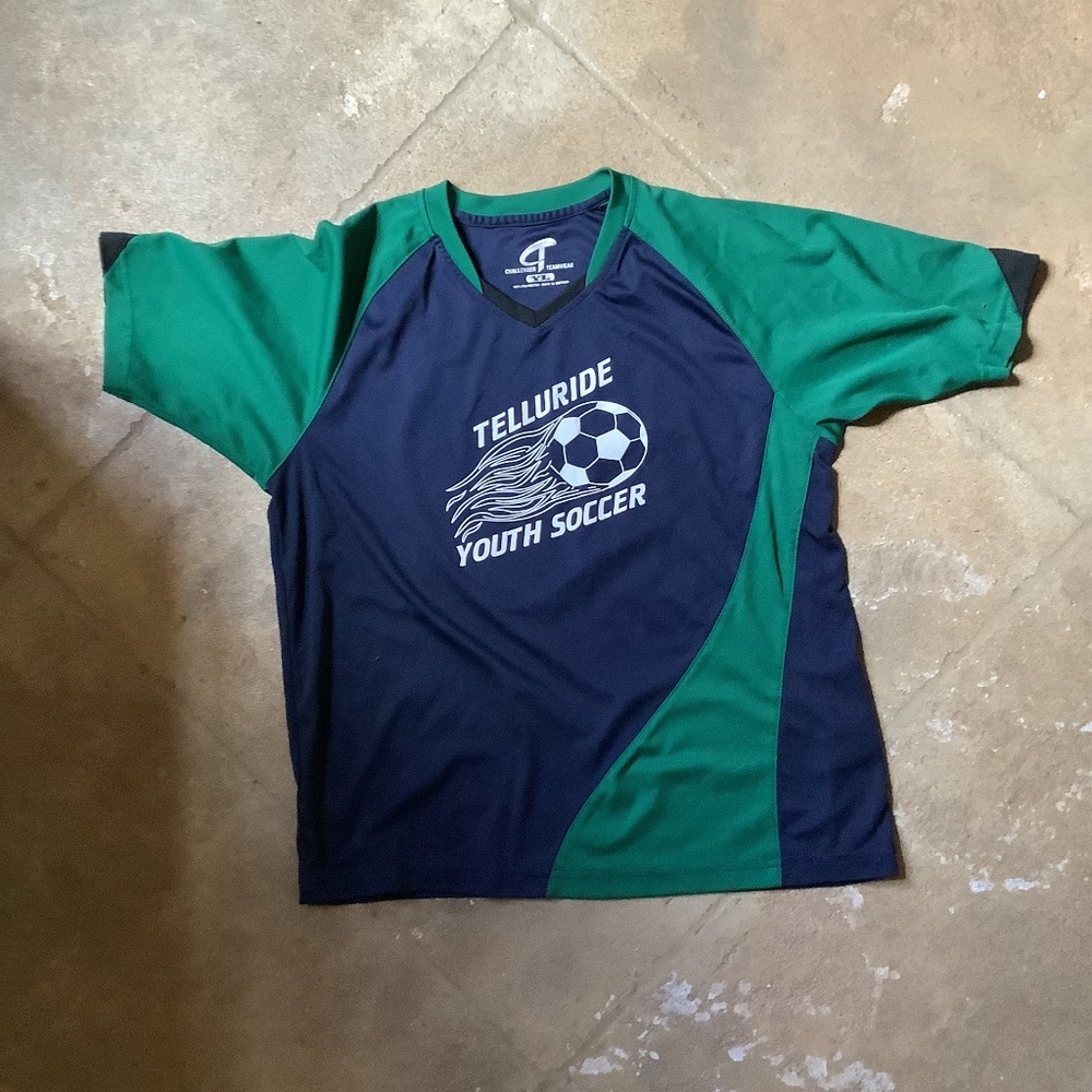 colorado L Youth challenger team wear soccer shirt futball